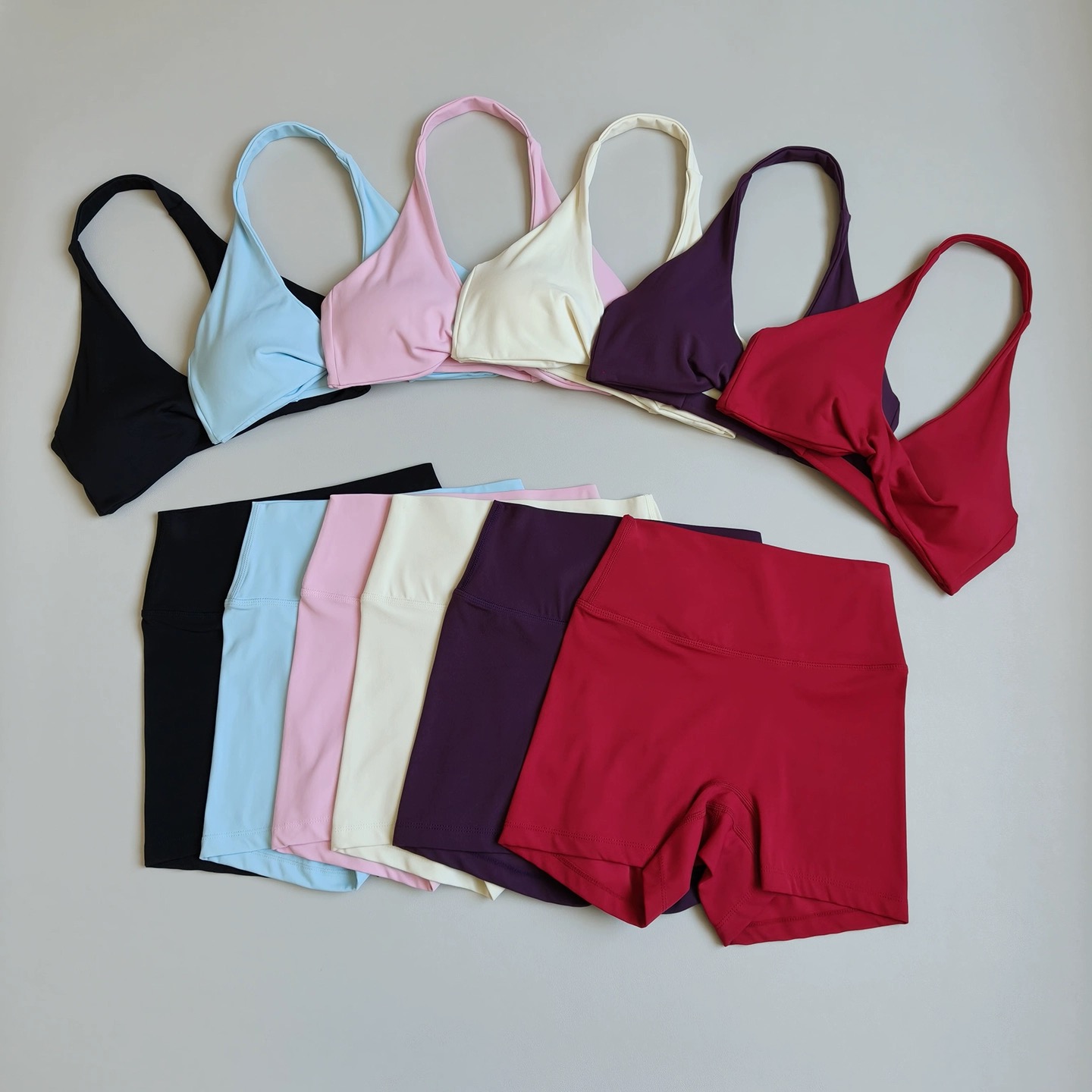 ชุดโยคะผู้หญิงแบบ 2 ชิ้น |   บ - Pilates Yoga Gear บทวิจารณ์และราคา
