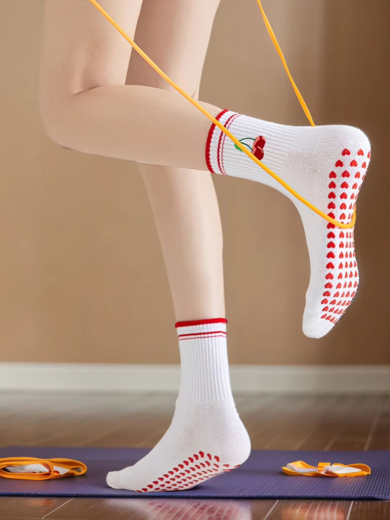 1 คู่ถุงเท้าโยคะมืออาชีพสำหรับ - Pilates & Yoga Tina Fehrenbach บทวิจารณ์และราคา